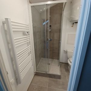 Appartement T1 près de DOGNEVILLE à louer - Photo 2