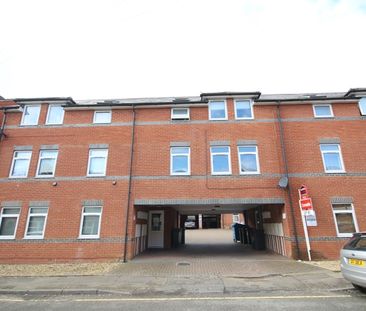 Wellington Street, Kettering, Northants, NN16 - Photo 4