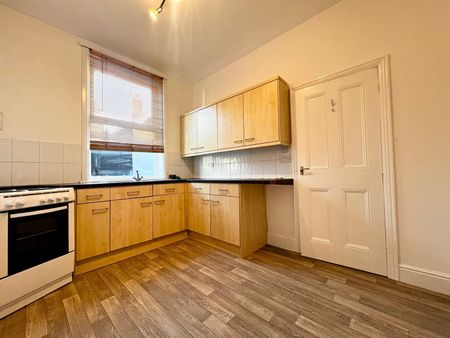 2 bedroom terraced house to rent - Photo 4