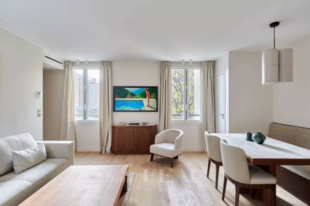 Location appartement, Paris 8ème (75008), 2 pièces, 55 m², ref 86468683 - Photo 4