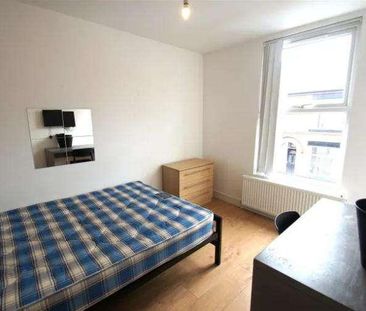 Greenside, Slough, Slough, SL2 - Photo 2