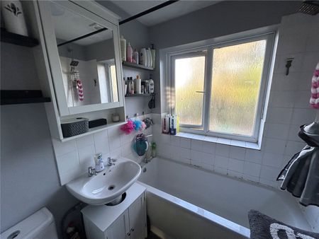 2 bedroom house to rent Weston Park Gardens, Shelton Lock, Derby, DE24 - Photo 5