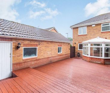 3 bedroom semi-detached house to rent - Photo 4
