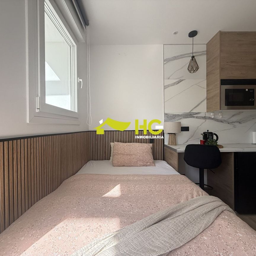 Alquiler Estudio en Urbanización - El Bosque, Villaviciosa De Odón - Photo 1