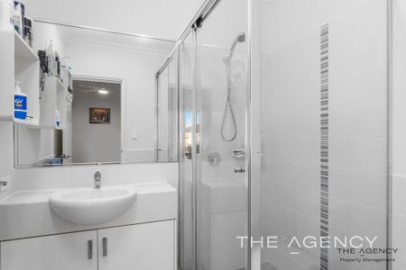 Perfect in Pearsall - Photo 2