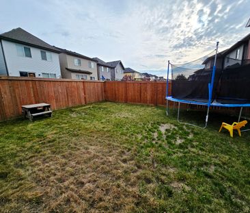 UPPER 22803 96 Avenue Northwest - Photo 6