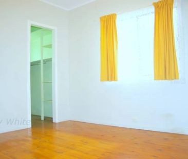 Walk to the water - Photo 5