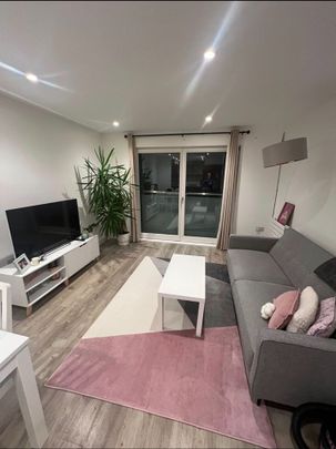 1 Bed Flat, Typographic Building, SW9 - Photo 1