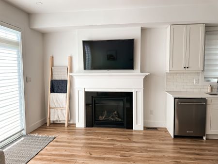 For Lease - 133 Black Willow Crescent, Blue Mountains, Ontario - Photo 2