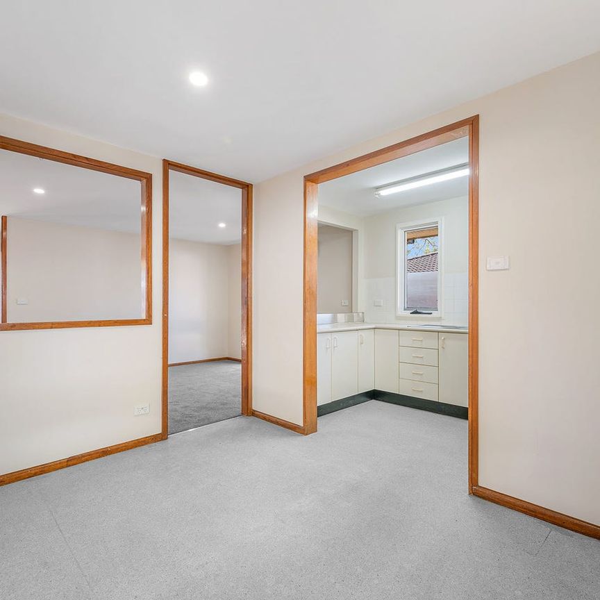 Convenient Location - Photo 1