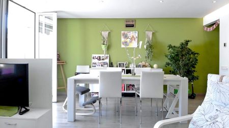 Cornella de Llobregat, Catalonia 08940 - Photo 3