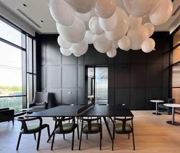 For Lease - 3220 William Coltson Avenue Unit# 405, Oakville, Ontario - Photo 2