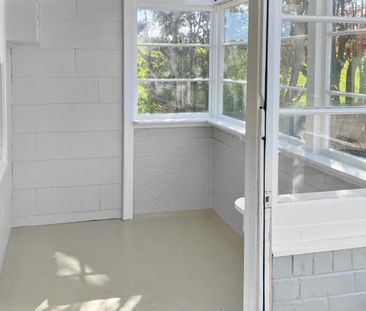 Cosy One-Bedroom Unit in the Heart of Moera - Photo 2