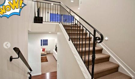 Spacious 5-Bedroom Family Home in Schnapper Rock! - Photo 2