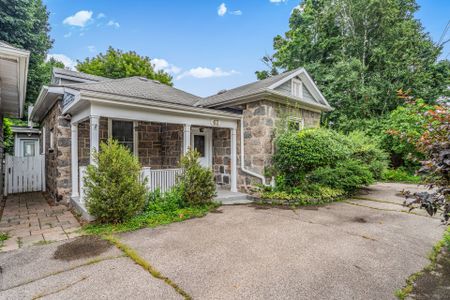 For Lease - 42 McNaughton Street, Cambridge, Ontario - Photo 2