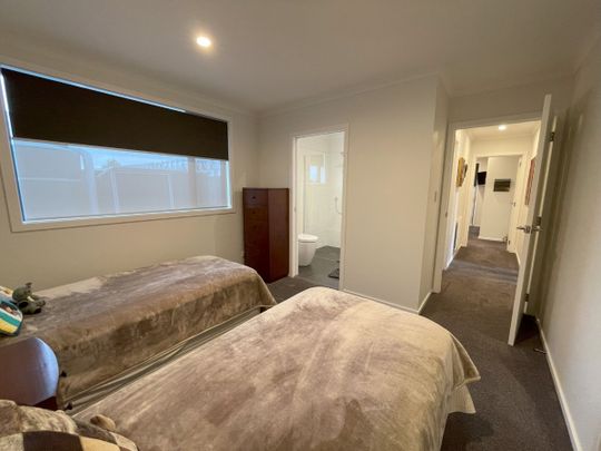 Fully Furnished Sanctuary in Havelock North! - Photo 1