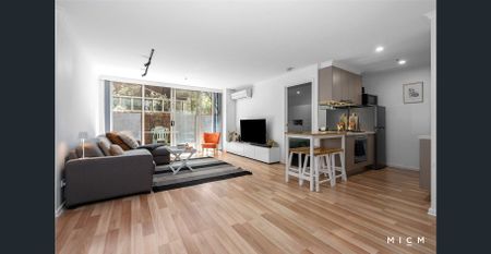 Ground Floor Apartment with Private Courtyard!! - Photo 4