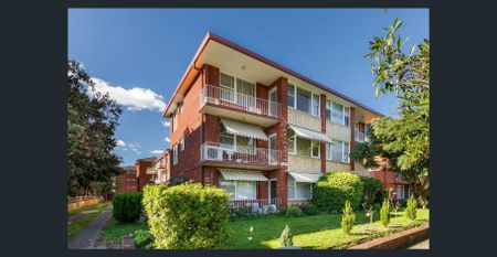 Beachside 2 Bedroom Apartment - Photo 5