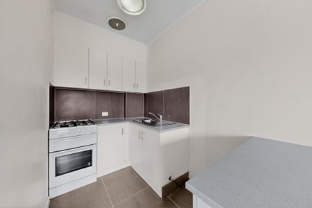 Private and Secure Apartment - Photo 5