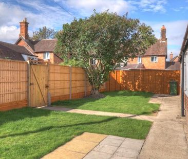 1 BED Bungalow - Photo 1