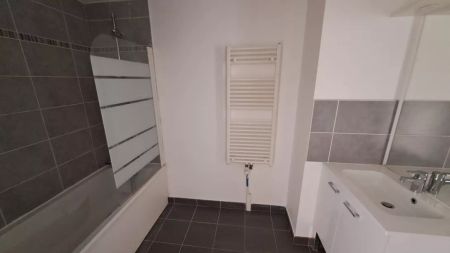 Location appartement T3 74.20m² à Fismes (51170) - Photo 4