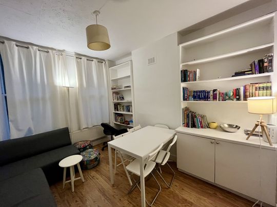 2 Bed Flat, Bath Terrace, SE1 - Photo 1