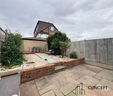 3 bedroom terraced house to rent - Photo 4