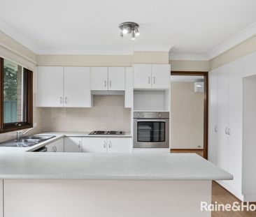 Neat & Spacious Family Home - Walk to Shoalhaven River - Photo 1
