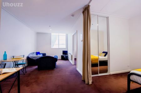 1 Bedroom Convertible - Photo 5