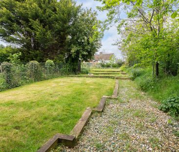 Vincent Lane, Dorking - 4 bedrooms Property for lettings - Seymours - Photo 5