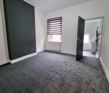 2 bedroom terraced house to rent - Photo 6