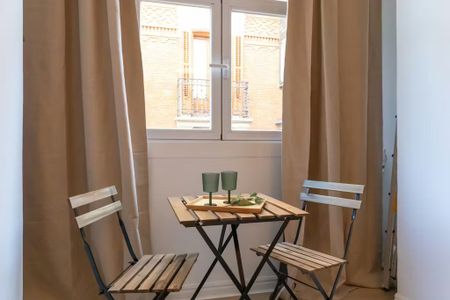 Calle de la Plaza, Madrid, Community of Madrid 28043 - Photo 4