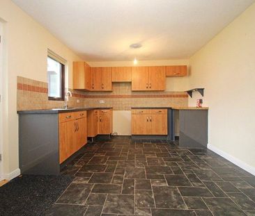 2 bedroom bungalow to rent - Photo 6