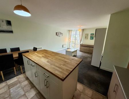 2 Bedroom Apartment To Let - Photo 3