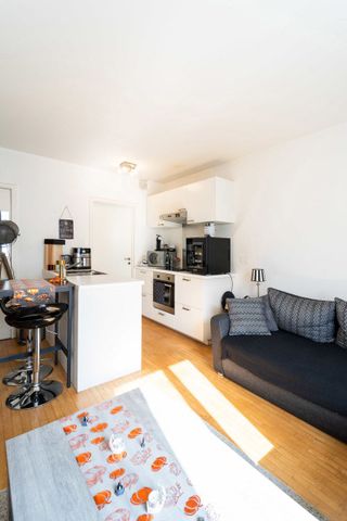 Bemeubelde studio op 't Zuid - Photo 2