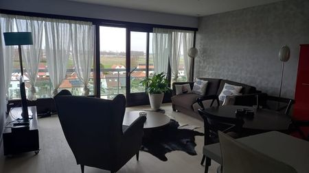 Appartement te huur - foto 2