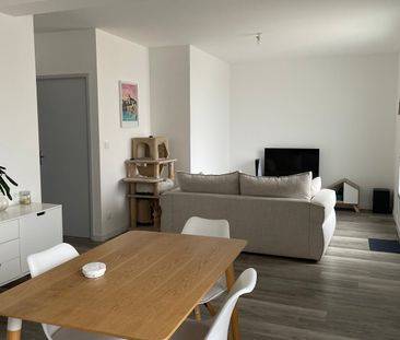 Appartement - 3 pièces - 57,22 m² - Laval - Photo 2