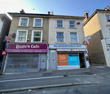 Flat to rent on - Photo 4