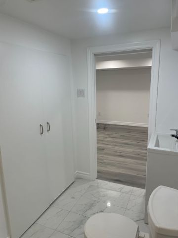 For Lease - 18 Flempton Crescent Unit# Lower, Toronto, Ontario - Photo 3