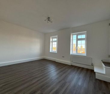 3 bedroom townhouse to rent - Photo 1