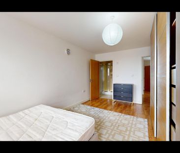 2 Bed Penthouse, Headstone Road, HA1 - Photo 3
