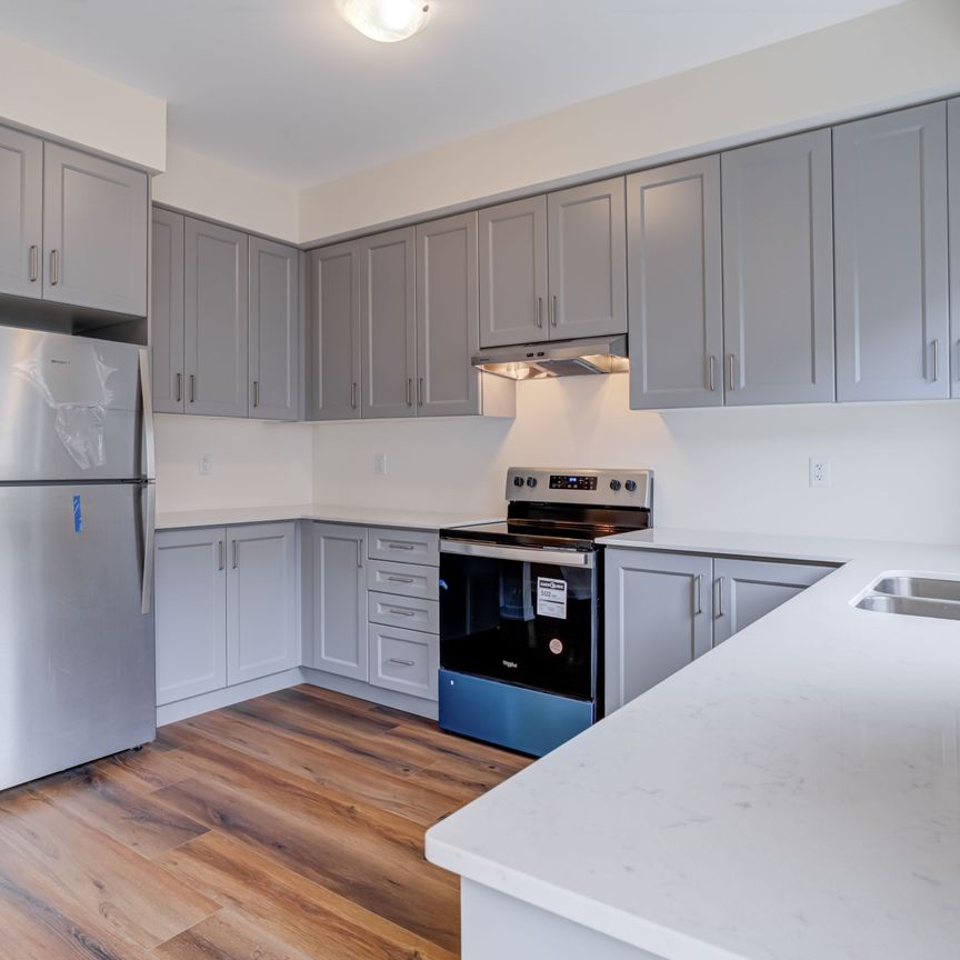 For Lease - 1695 Dersan Street Unit# 504, Pickering, Ontario - Photo 1