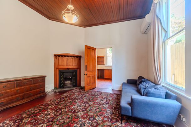 69 Aro Street, Aro Valley - Photo 1