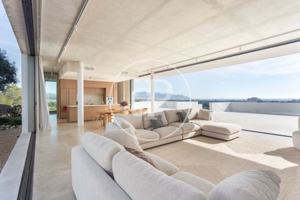 Furnished house for rent on Molí Street (Can Girona) - Photo 1
