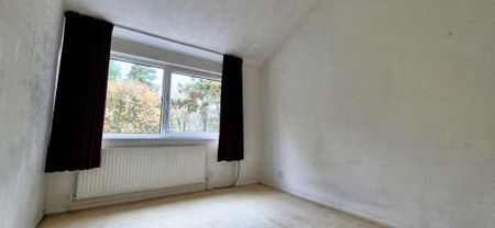 4 bedroom terraced house to rent - Photo 4