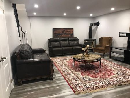 For Lease - 5119 Montclair Drive Unit# Basment, Mississauga, Ontario - Photo 4