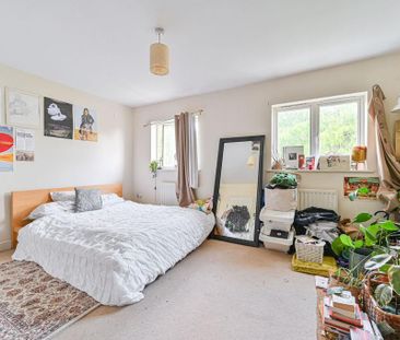 4 bedroom terraced house to rent - Photo 6