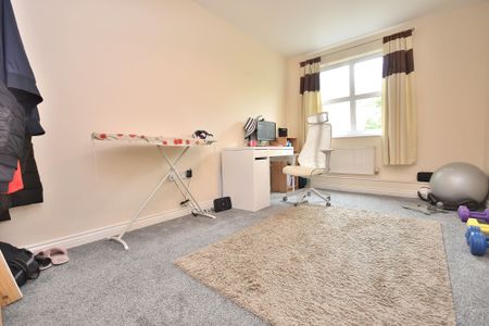 2 bedroom flat to rent, - Photo 2