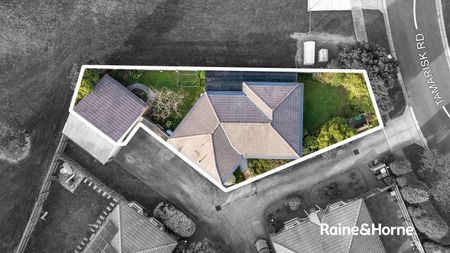 3- Bedroom house in Narre Warren! - Photo 5