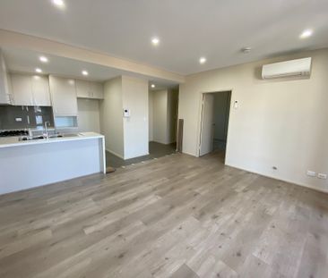 Walk to Local Shops & Granville Station - Photo 2